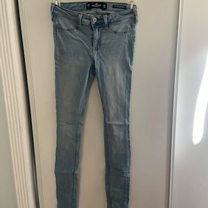 Hollister California Low Rise Jean Legging Hollister Advanced Stretch